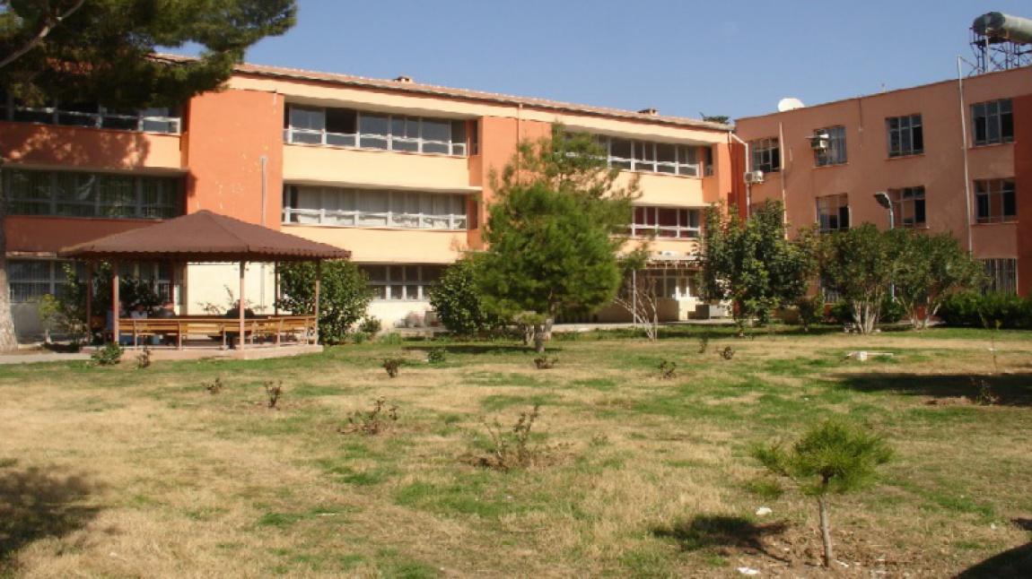 Tarsus Mesleki ve Teknik Anadolu Lisesi Fotoğrafı
